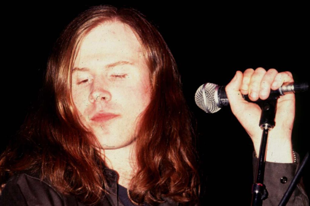 hear-mark-lanegan-duet-with-kurt-cobain-on-‘where-did-you-sleep-last-night’