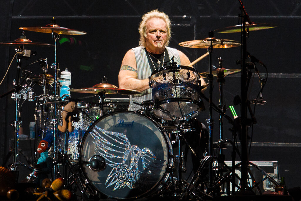 aerosmith-drummer-joey-kramer-takes-‘temporary-leave-of-absence’-from-band