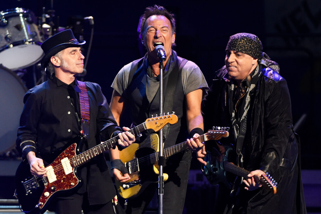 bruce-springsteen:-‘you’ll-be-seeing-the-e-street-band-pretty-soon’