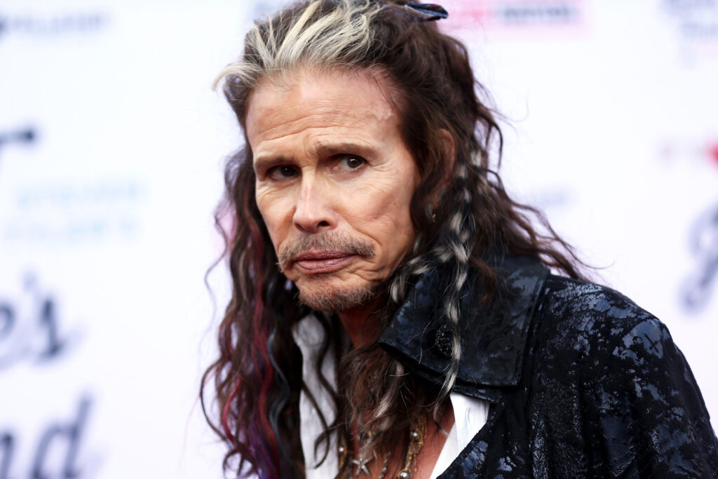 steven-tyler-relapses,-postponing-launch-of-aerosmith-tour