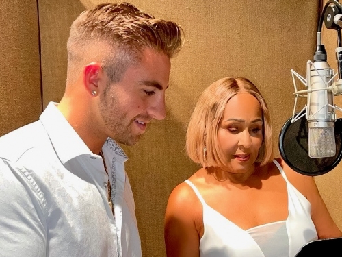 darlene-love-records-first-christmas-song-in-nearly-30-years,-reveals-she-won’t-be-in-‘lethal-weapon-5’