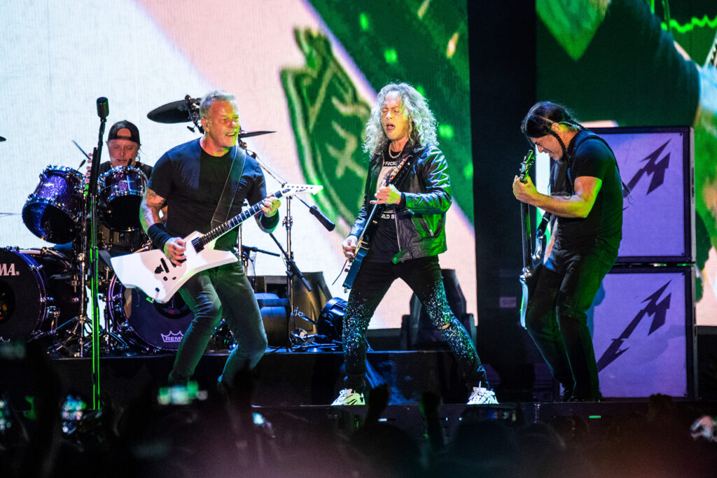 metallica-streaming-their-40th-anniversary-concerts-online-free:-here’s-where-to-watch