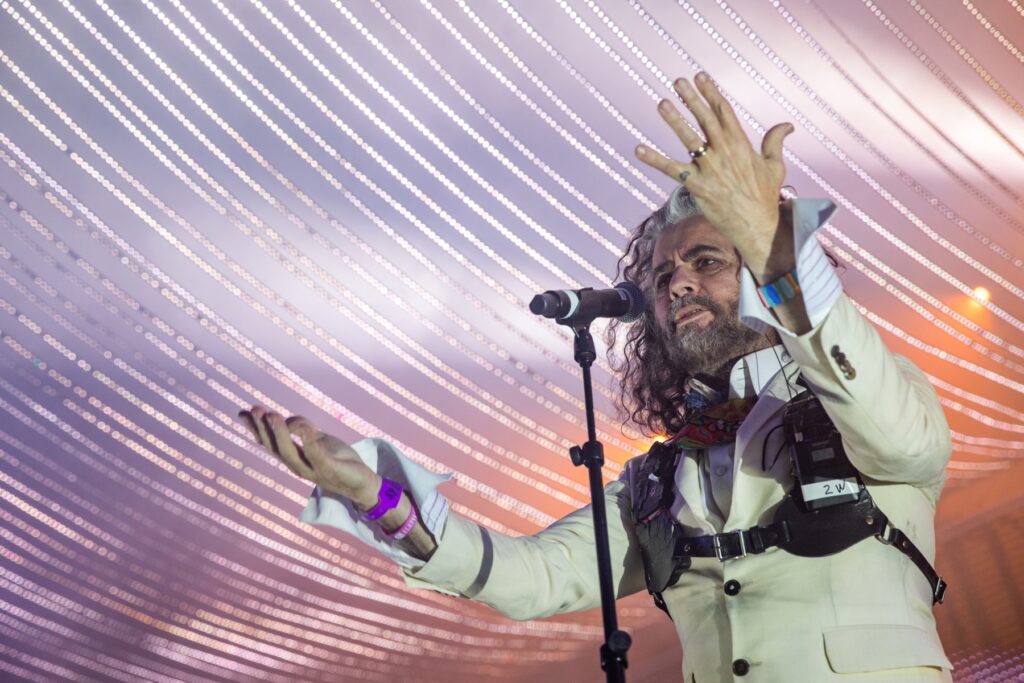 the-flaming-lips-postpone-2021-new-year’s-eve-shows