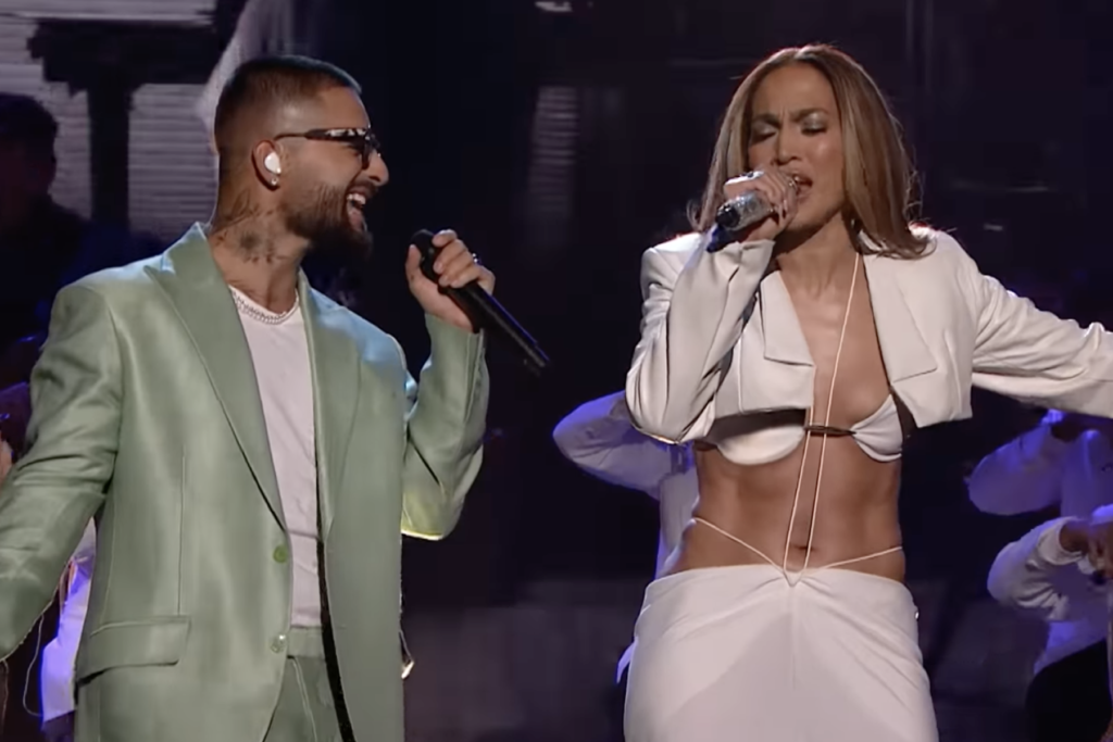 say-‘yes’-to-jennifer-lopez-and-maluma’s-steamy-‘marry-me’-on-‘fallon’