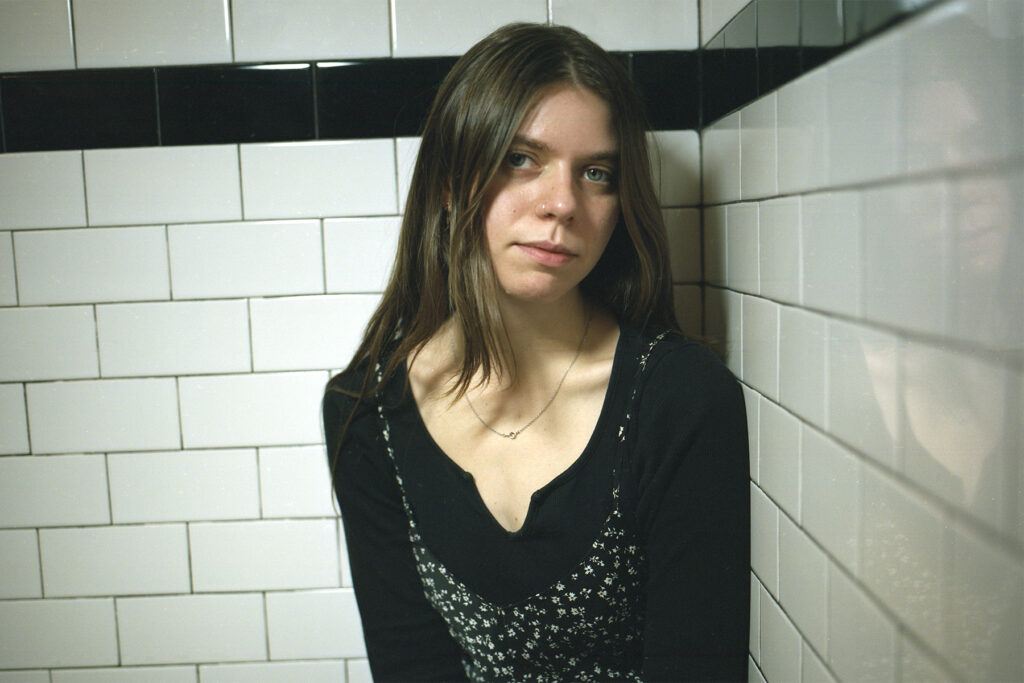 tomberlin-asks-us-to-kneel-at-an-‘altar-for-the-feelings’