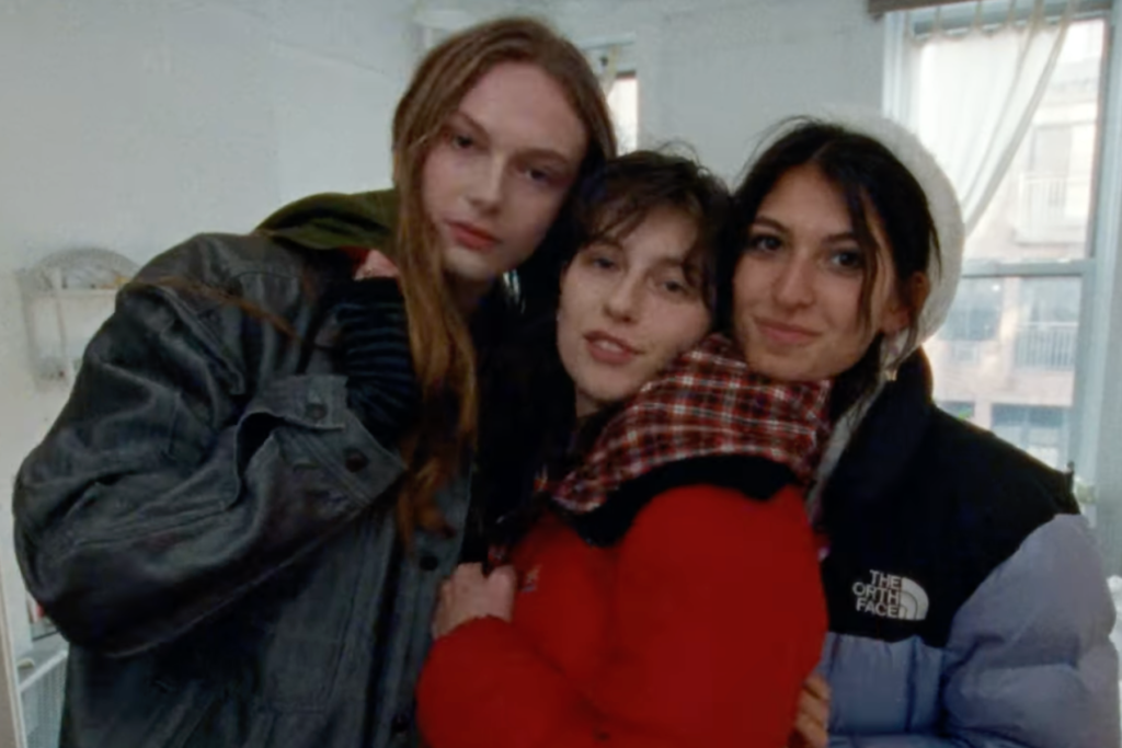king-princess’-‘for-my-friends’-is-a-poignant-portrayal-of-lifelong-friendships