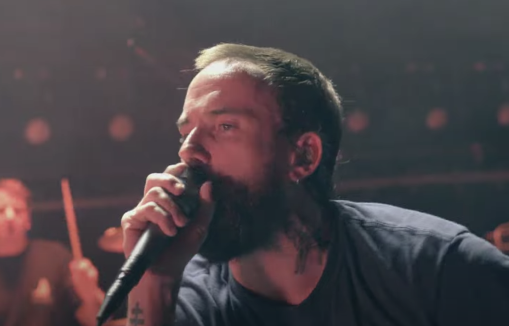 idles-offers-high-octane-pre-coachella-performance-of-‘crawl!’-on-‘colbert’