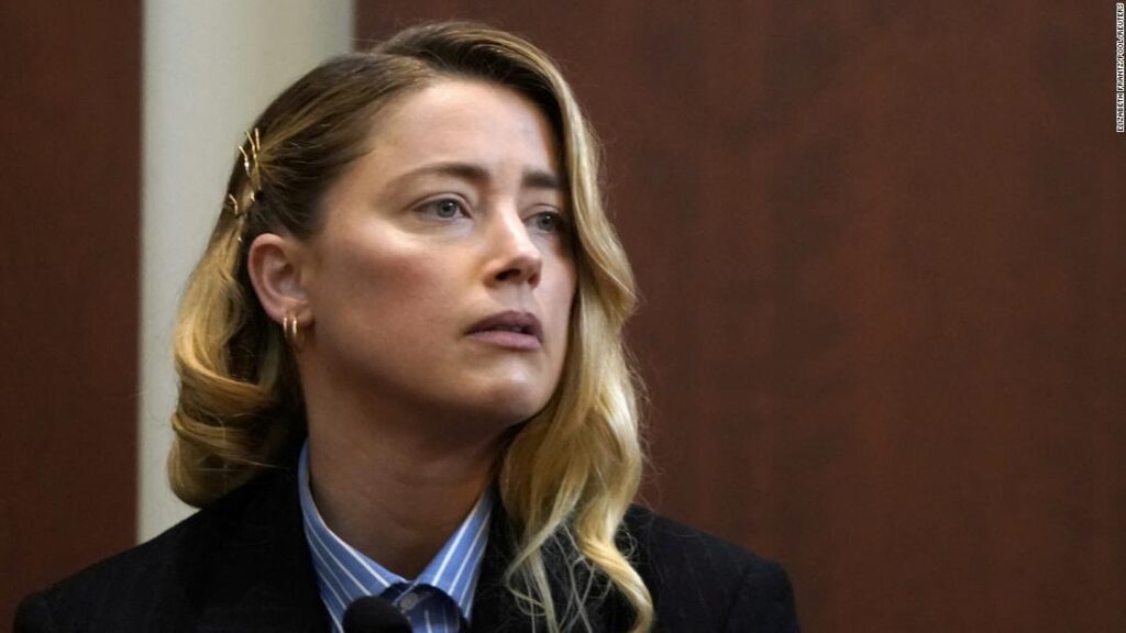 amber-heard-takes-stand-in-defamation-trial