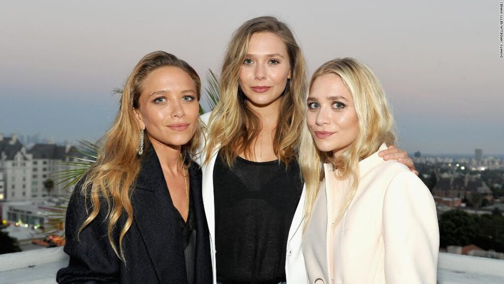 elizabeth-olsen-says-she-was-spoiled-by-sisters-mary-kate-and-ashley-olsen
