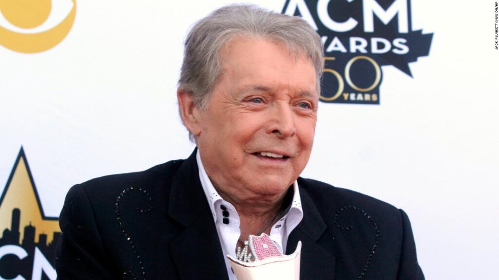 country-singer-mickey-gilley-dies-at-age-86