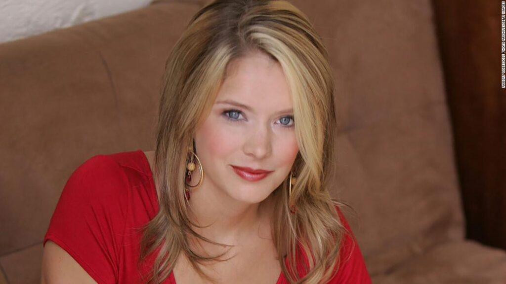 marnie-schulenburg,-‘as-the-world-turns’-and-‘one-life-to-live’-actress,-dead-at-37