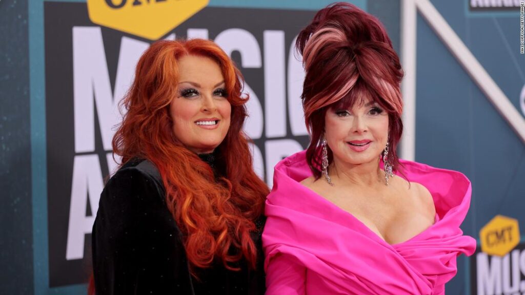 ‘the-judds:-the-final-tour’-will-become-a-star-studded-tribute-to-naomi-judd