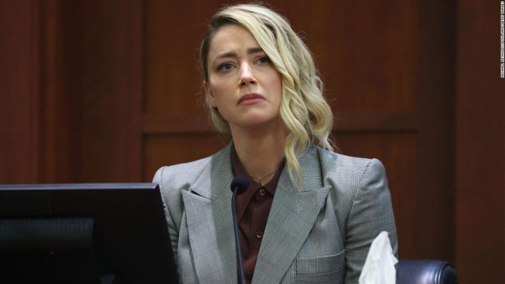 amber-heard-returns-to-the-stand-to-testify-in-defamation-case
