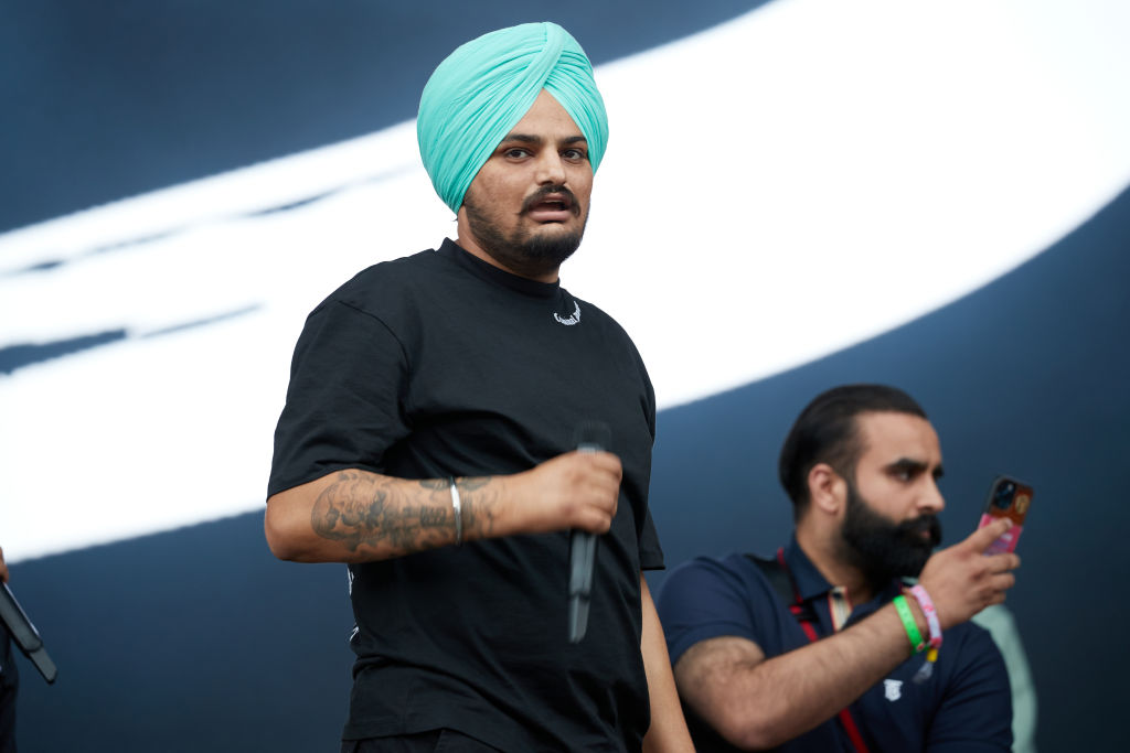 breakout-indian-rapper-sidhu-moose-wala-shot-dead-at-28