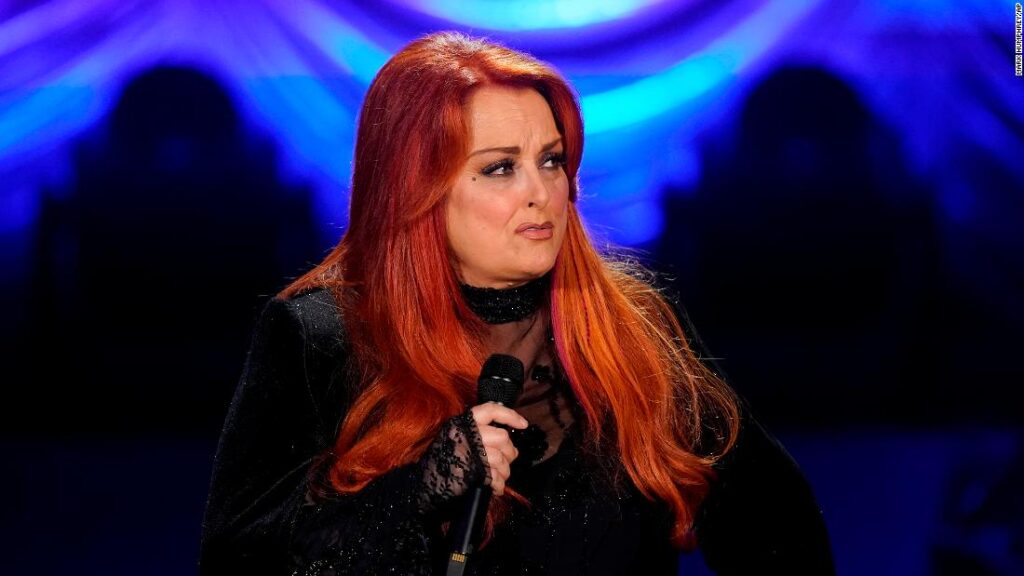 wynonna-judd-struggling-with-accepting-her-mother’s-death