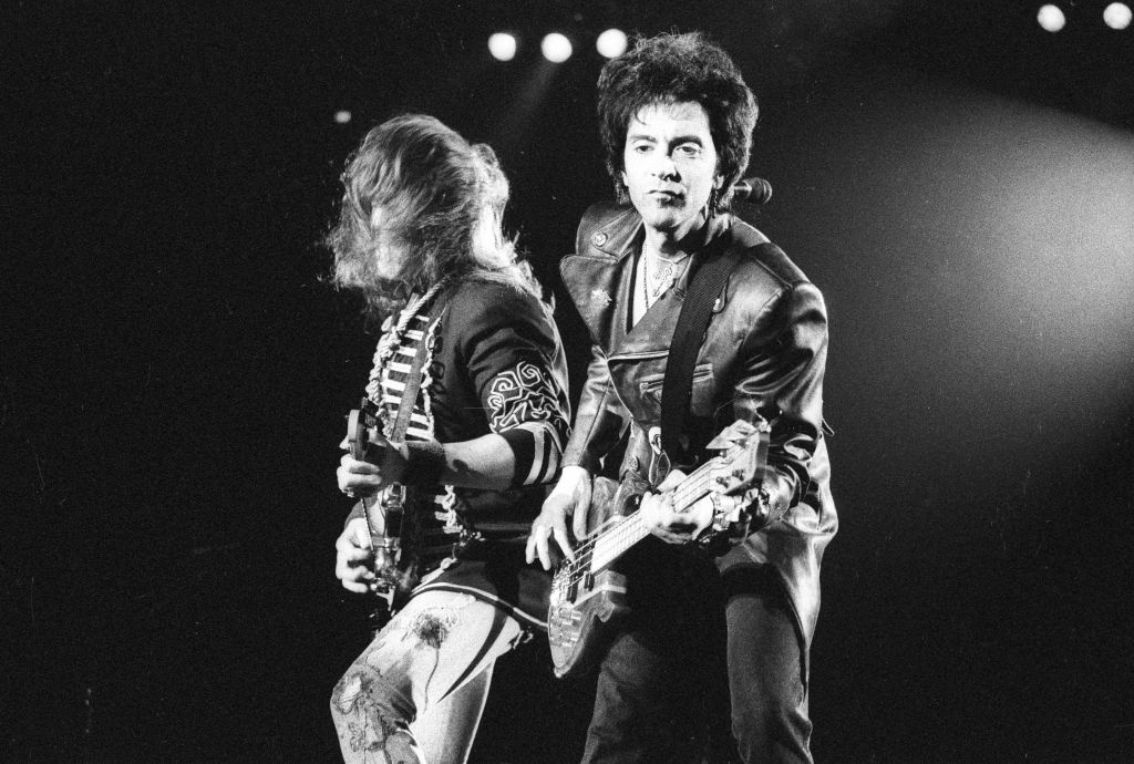 alec-john-such,-bon-jovi’s-founding-bassist,-dead-at-70