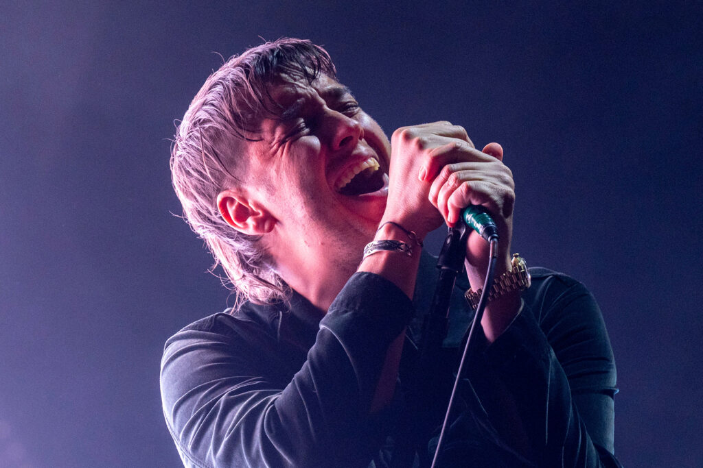 exclusive:-julian-casablancas-sells-stake-in-iconic-strokes-catalog