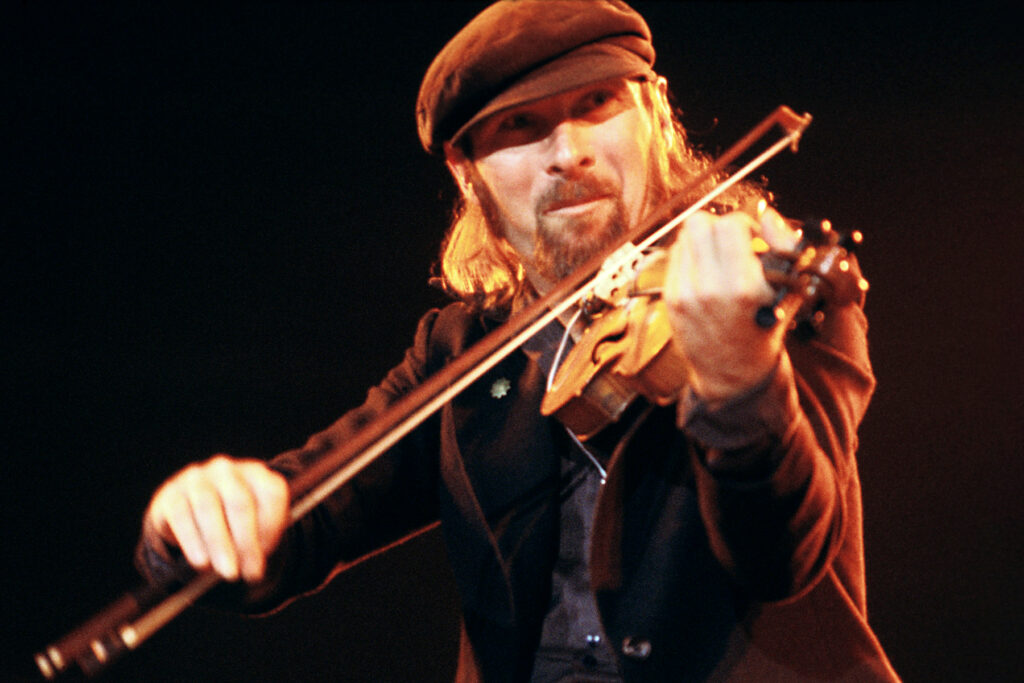 jim-seals,-seals-&-crofts-singer-behind-‘summer-breeze,’-dead-at-80