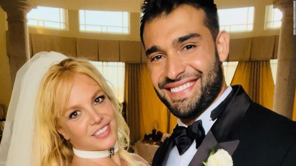 britney-spears-and-sam-asghari-are-married