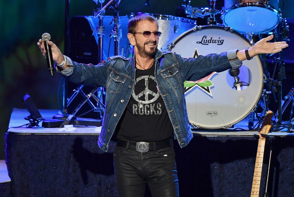 ringo-starr-postpones-summer-tour-after-two-all-starrs-test-positive-for-covid