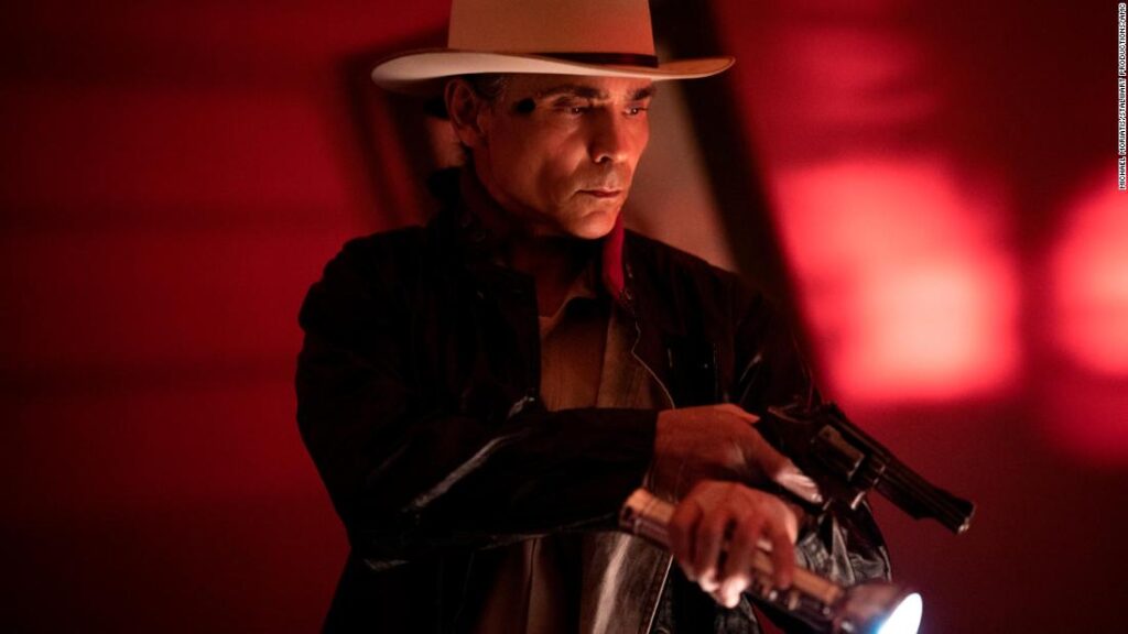 ‘dark-winds’-carries-a-moody-native-american-crime-thriller-onto-amc