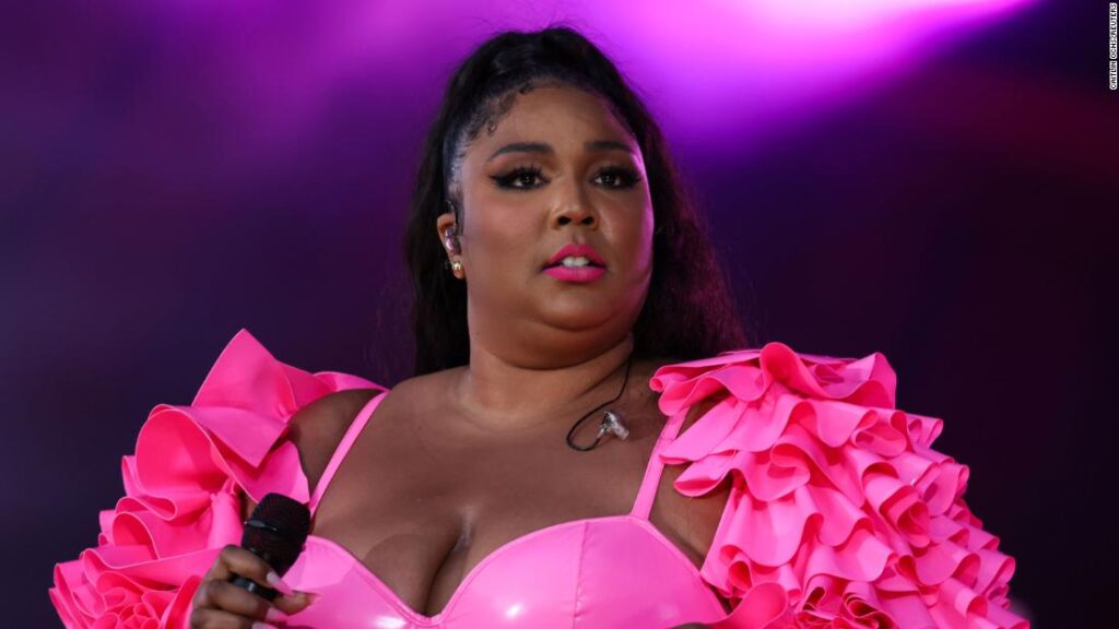 lizzo-changed-‘grrrls’-lyric-after-backlash