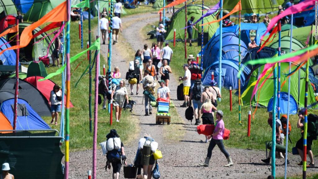 glastonbury’s-2022-lineup-just-may-bring-our-divided-world-together