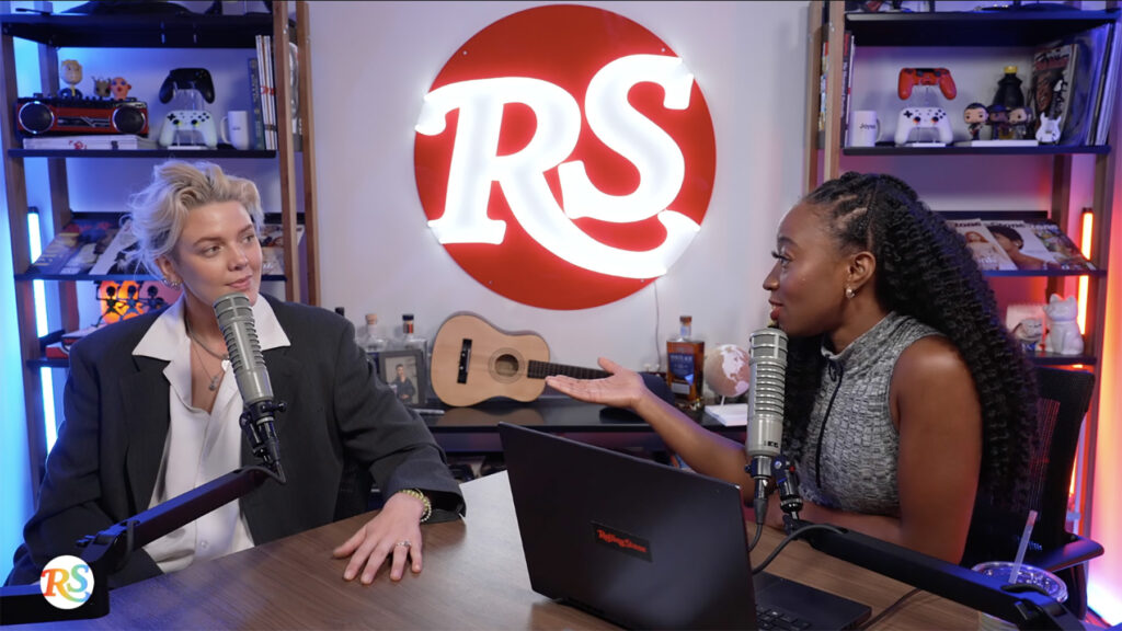 how-a-soulcycle-class-and-jamie-lee-curtis-inspired-betty-who’s-new-single