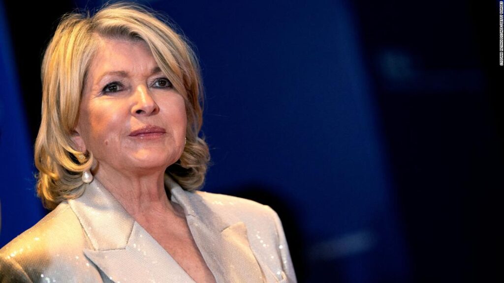 martha-stewart-‘heartbroken’-to-miss-event-after-positive-covid-test