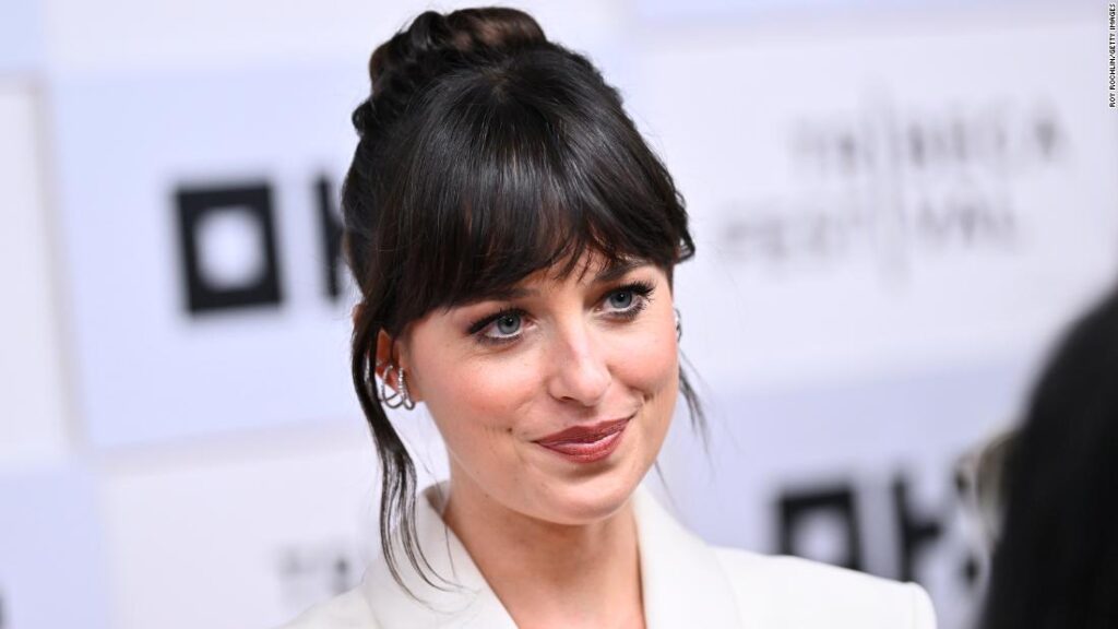 dakota-johnson-on-the-‘mayhem’-of-filming-‘fifty-shades’