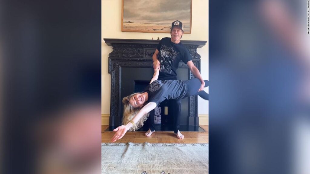 kevin-bacon-cuts-loose-with-kyra-sedgwick-in-‘footloose’-tiktok-challenge