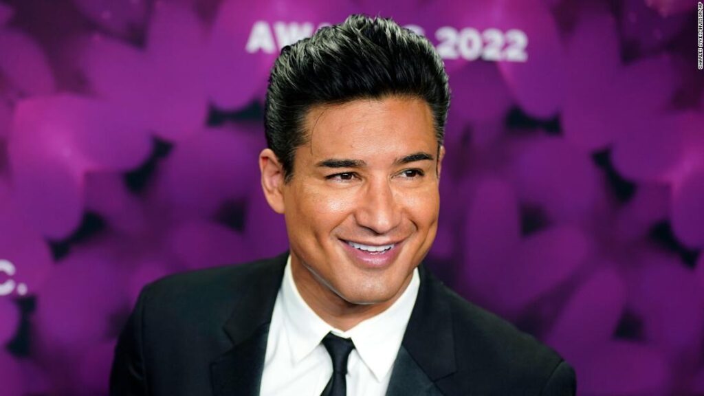 mario-lopez-is-helping-lead-the-search-for-a-new-generation-of-menudo