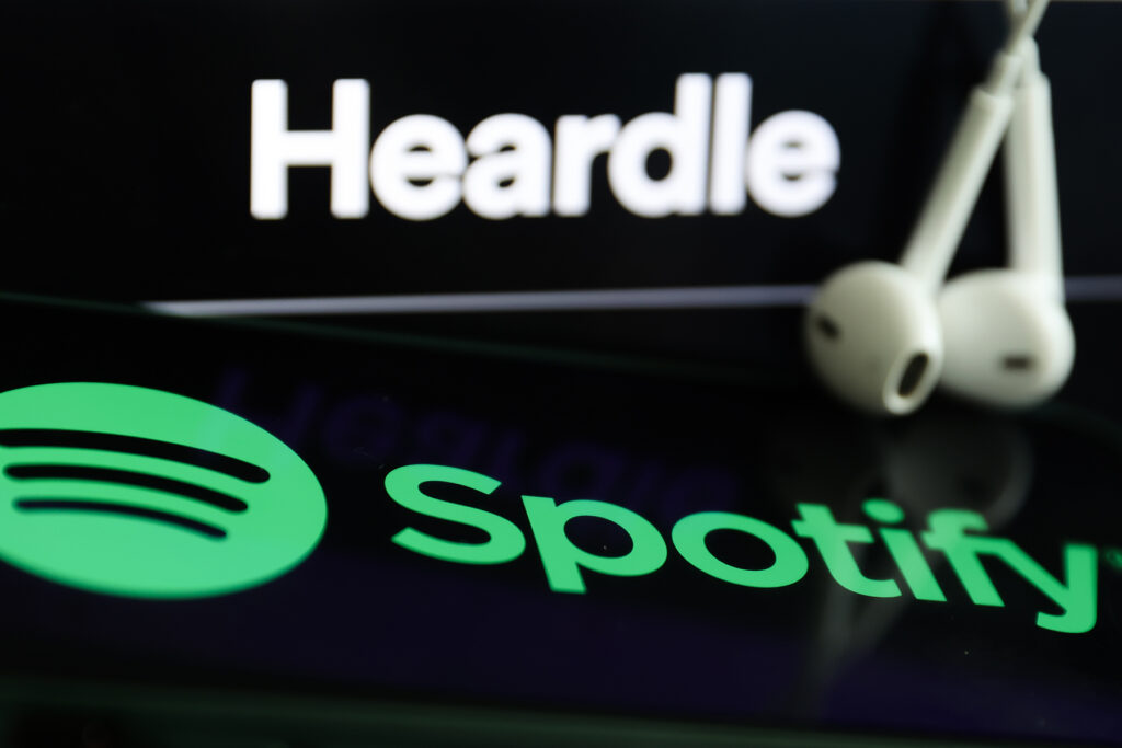 spotify-buys-wordle-inspired-music-trivia-game-heardle
