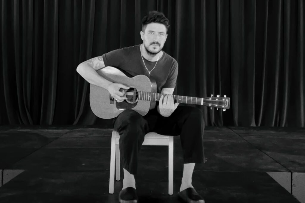 steven-spielberg-directs-marcus-mumford’s-video-for-‘cannibal’