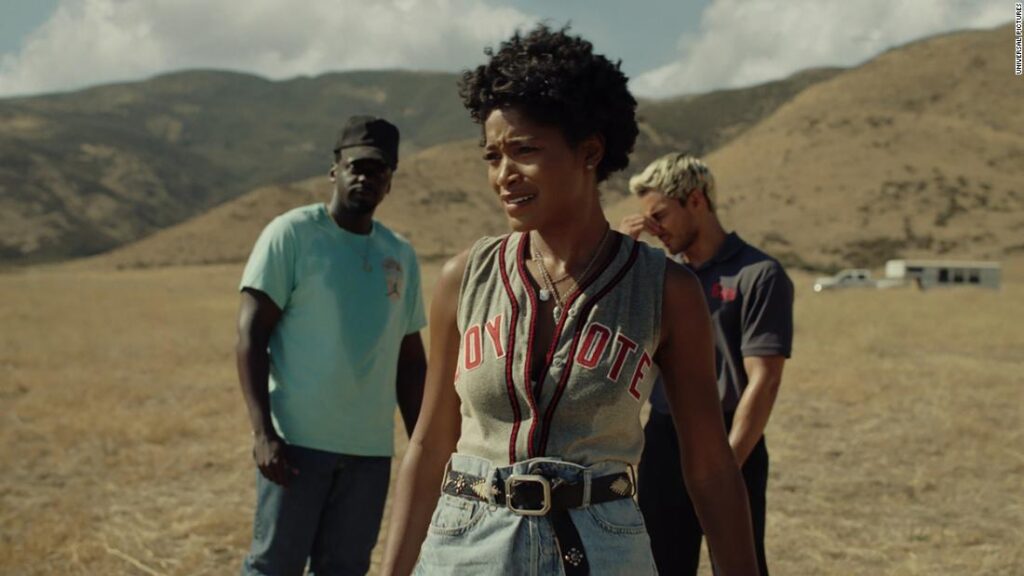 ‘nope’-puts-jordan-peele’s-quirky-spin-on-an-alien-invasion-thriller