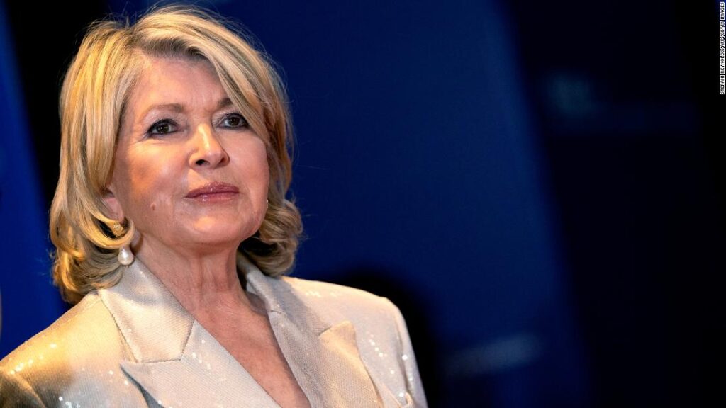 martha-stewart-announces-six-of-her-pet-peacocks-have-been-eaten-by-coyotes