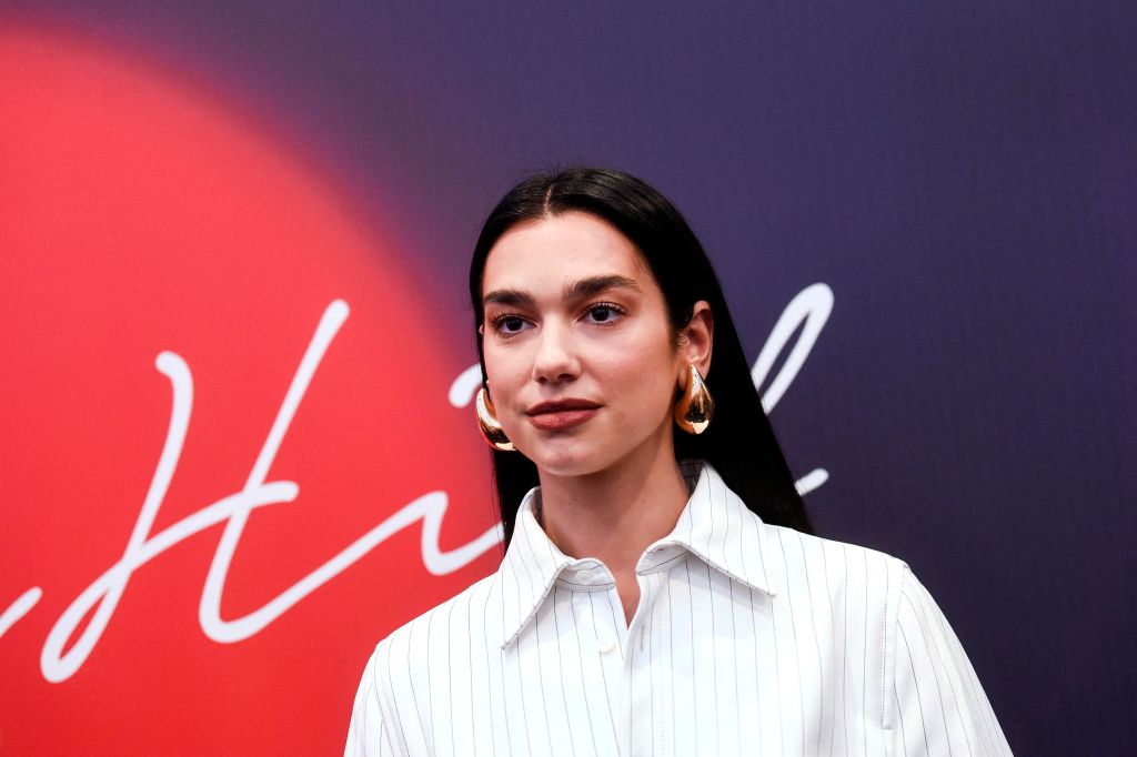 dua-lipa-is-now-an-honorary-ambassador-of-kosovo