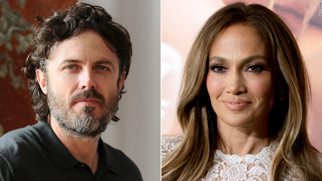 casey-affleck-welcomes-jennifer-lopez-to-the-family
