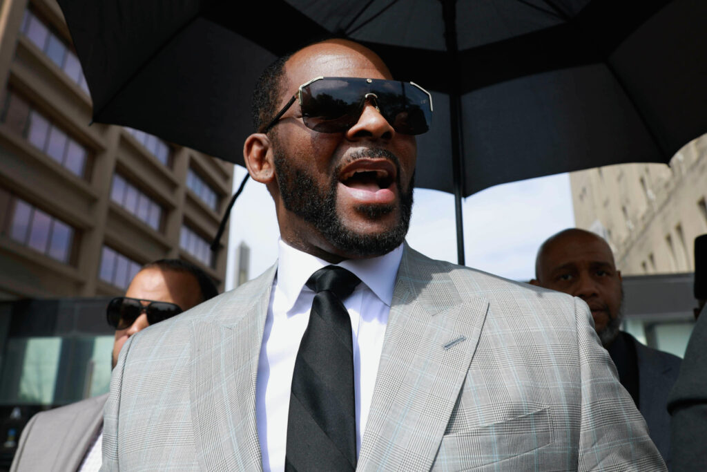 fixer-says-r.-kelly-hired-him-to-recover-tape-that-showed-singer-‘with-a-young-lady-having-sex’