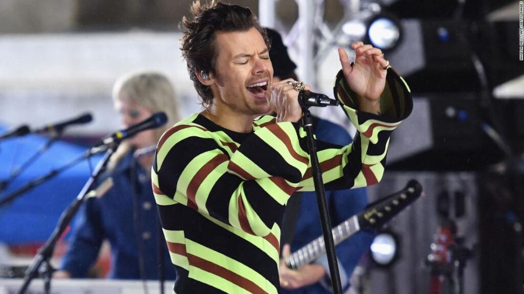 harry-styles-adds-more-‘love-on-tour’-dates