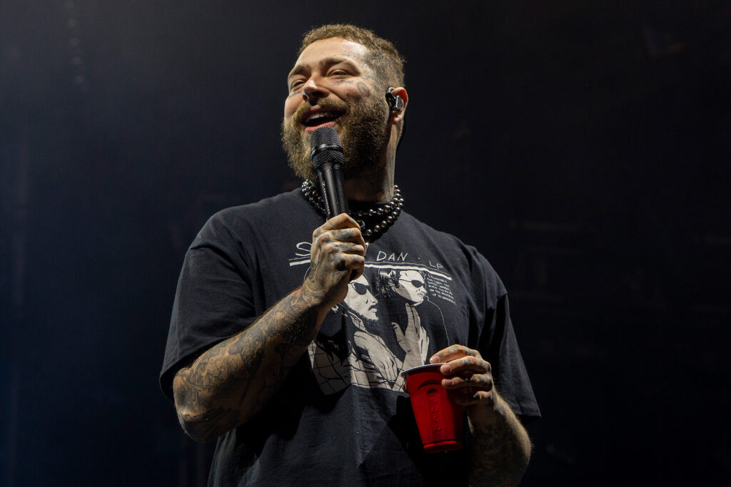 post-malone-wins-delay-of-‘circles’-trial-after-promise-he’ll-attend-and-testify