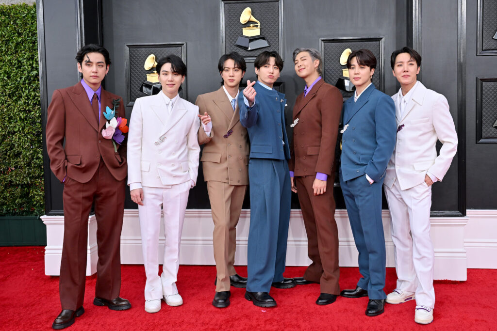 south-korea-considers-survey-on-bts-military-service