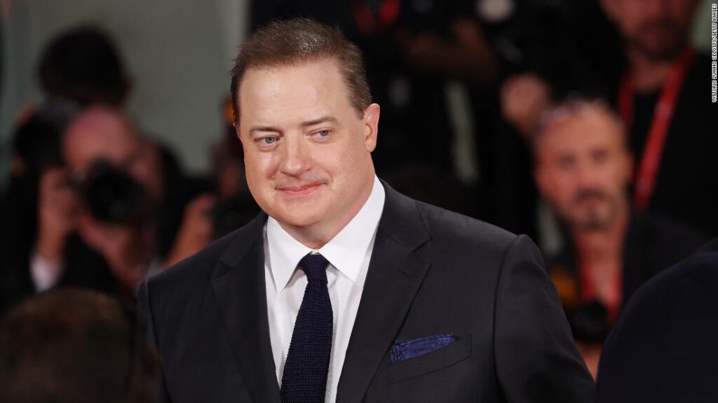 brendan-fraser-gets-emotional-after-6-minute-standing-ovation-for-‘the-whale’-at-venice-film-festival