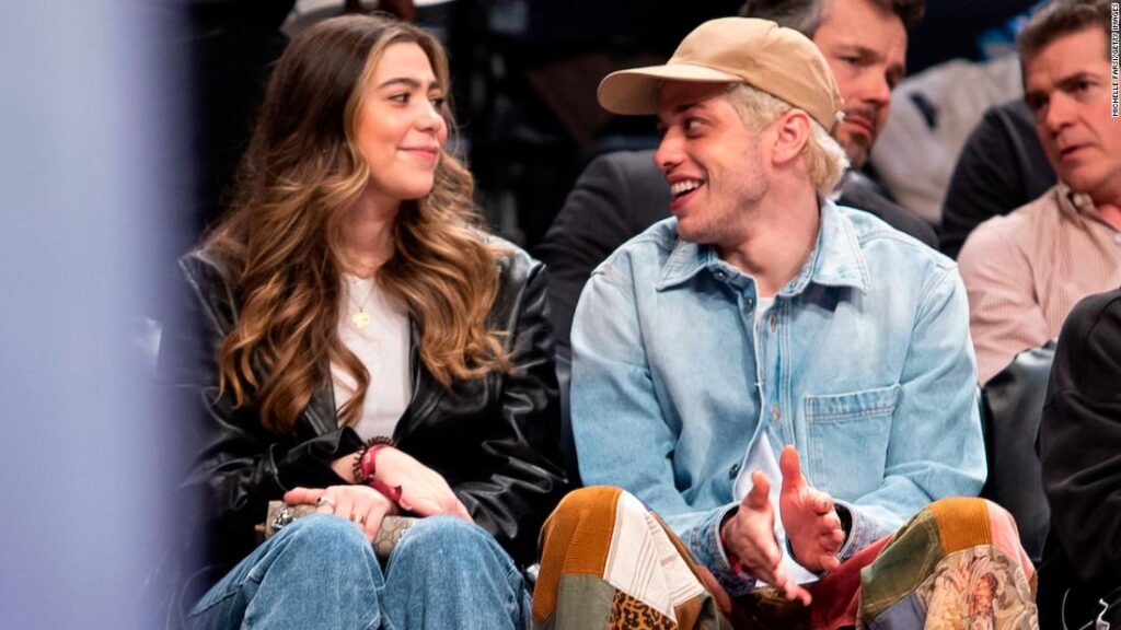 pete-davidson’s-sister-pens-tribute-to-dad-who-died-on-9/11
