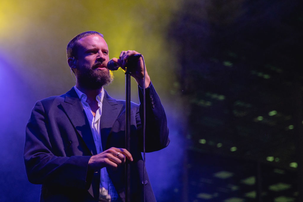 hear-father-john-misty-cover-stevie-wonder’s-‘i-believe-(when-i-fall-in-love-it-will-be-forever)’