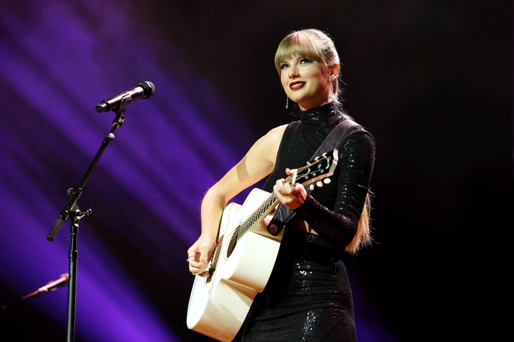 taylor-swift-shares-‘bejeweled’-song-name-as-she-continues-‘midnights-mayhem’