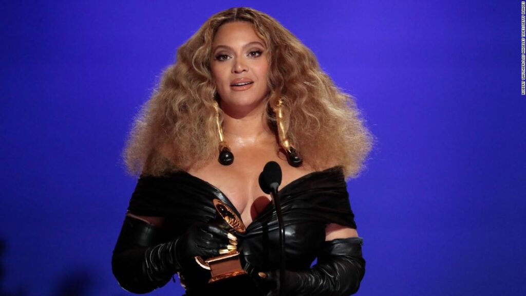 beyonce-denies-claim-she-misused-‘i’m-too-sexy’-sample