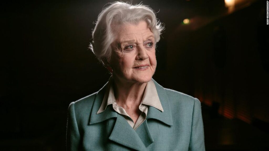 angela-lansbury,-beloved-star-of-‘murder,-she-wrote,’-dead-at-96