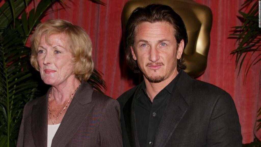 eileen-ryan,-‘magnolia’-actress-and-sean-penn’s-mother,-dead-at-94