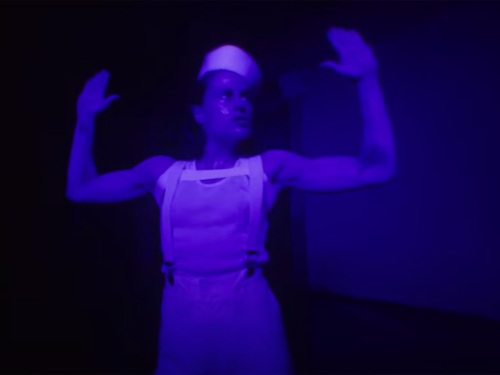christine-and-the-queens-fight-through-pain-for-‘la-chanson-du-chevalier’-video
